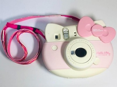 FUJIFILM Instax Mini Hello Kitty analoge Sofortbildkamera Japan limitierte Au...