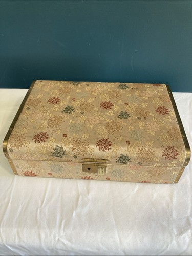 2 TIER VINTAGE Farrington JEWELRY BOX Floral ASIAN EMBOSSED GOLD SIDES NO KEY - Picture 1 of 12