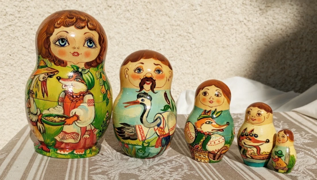 Poupées russes traditionnelles - 5 pièces