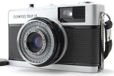 NEAR MINT Olympus Trip 35 D.Zuiko 40mm f2.8 35mm Film Camera JAPAN