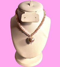 Great Pretenders New With Tags Girls Pink Heart Charm Beads Stretch Necklace