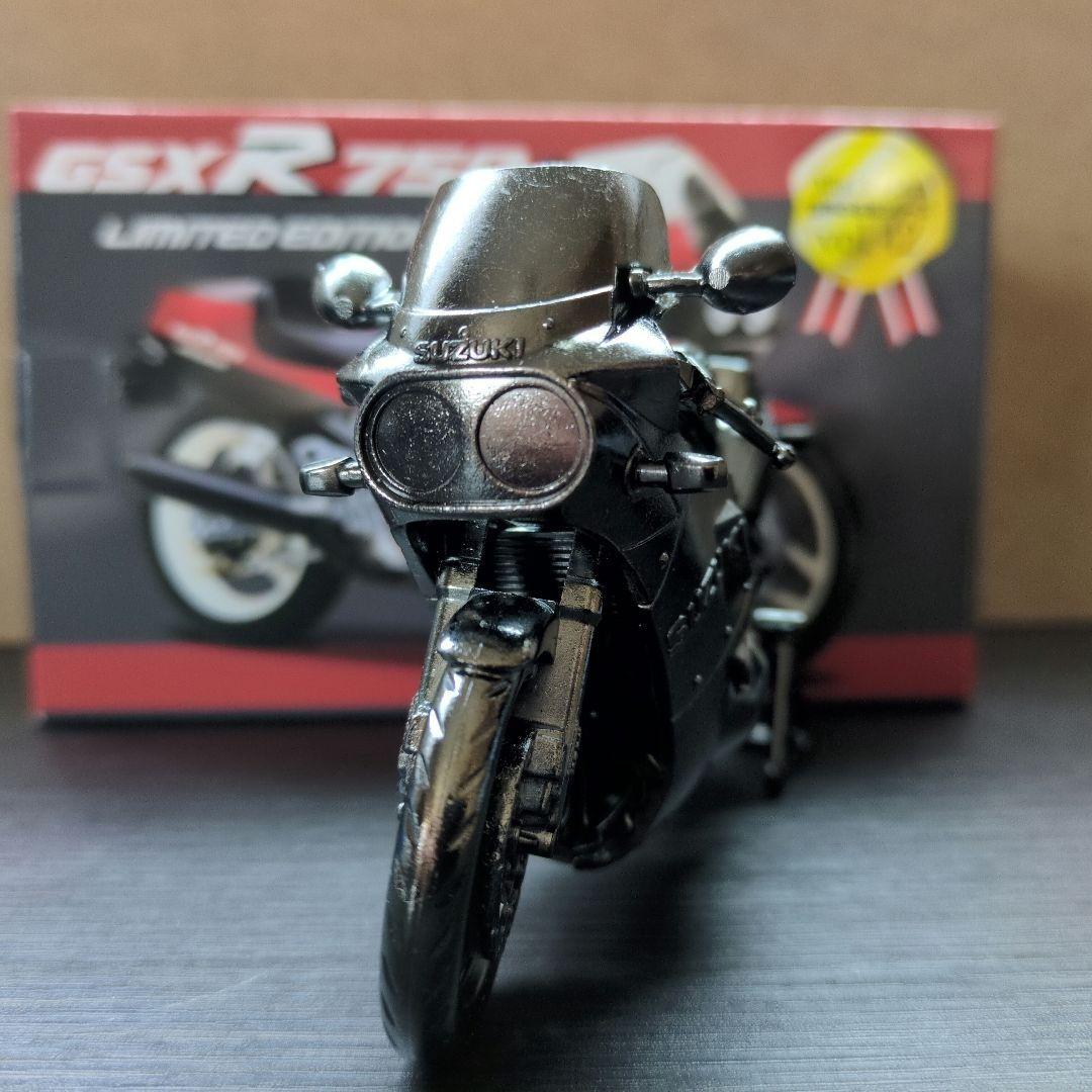 【箱未開封品】GSX-R750 LIMITED EDITION ミニレプリカ 箱未開封品】GSX-R750 LIMITED EDITION ミニレプリカ 箱未開封品