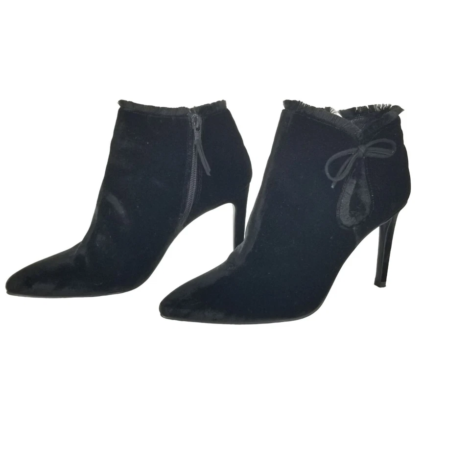Botines Stuart Weitzman Negro Terciopelo Flecos Stiletto Coquette Niña Chic 9 Foto 3 de 4