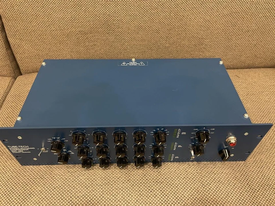 TUBE-TECH SMC2BM Multi-Band Compressor Mastering - Image 2 of 3