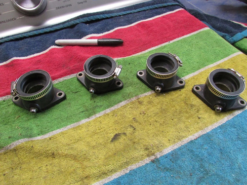 OEM 1980  Suzuki GS850 Air Intake Manifold Carb Carburetor Boots Set - Picture 1 of 7