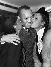 Jesse Owens US Negro who was the outstanding star of the Olympic G- Old Photo