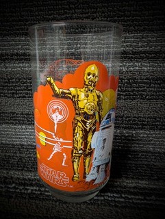 VINTAGE 1977 R2 D2 C 3PO STAR WARS BURGER KING DRINKING GLASS