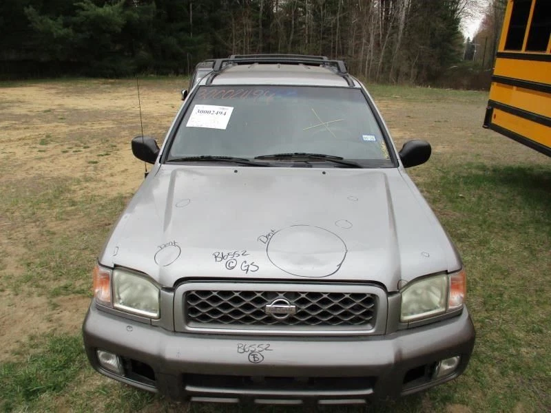 Grille XE Fits 99-01 PATHFINDER 331680 Foto 3 de 4