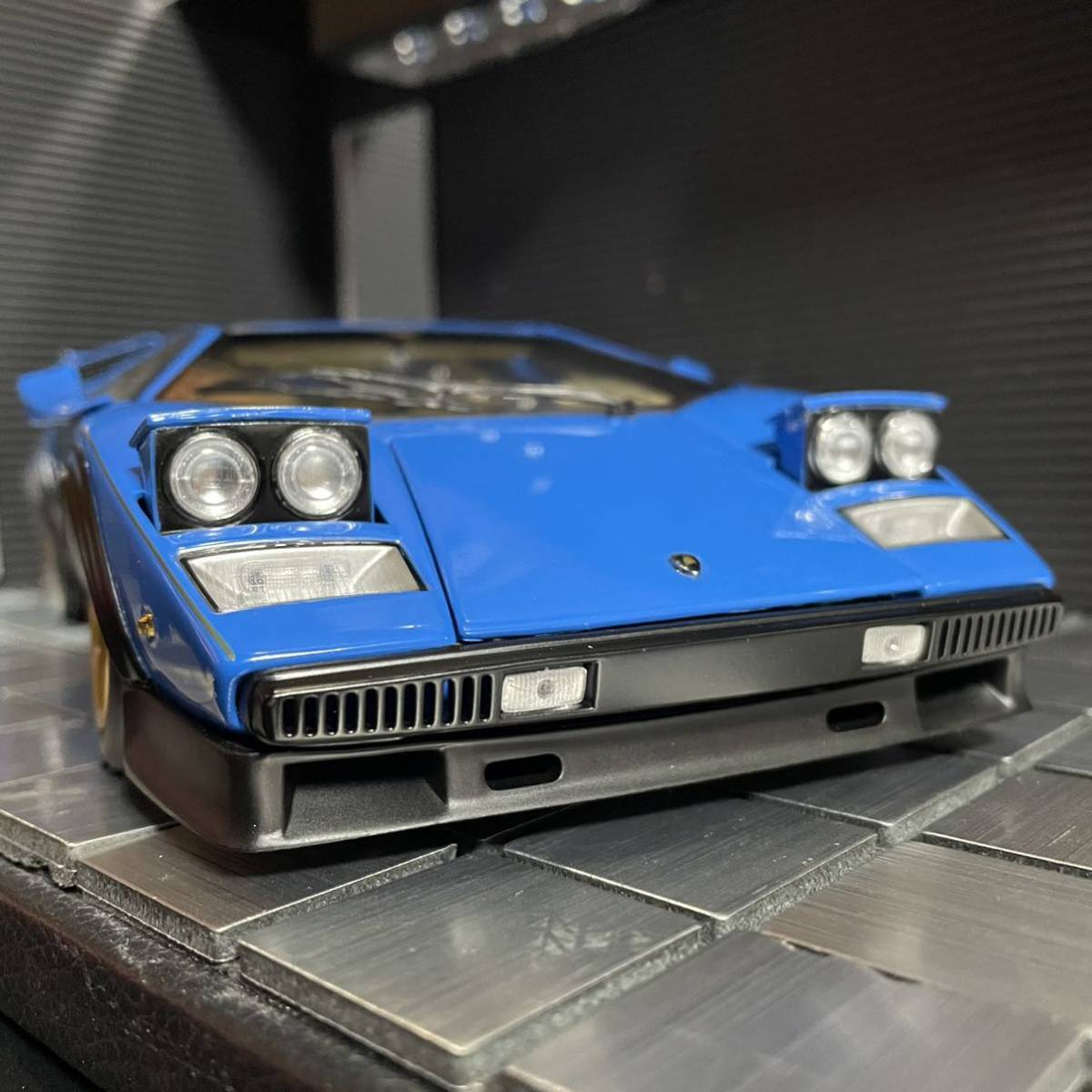 京商 1:18 Lamborghini Countach LP500S WW Kyosho 1/18 Lamborghini Countach LP500S WW Blue Rare Near unused
