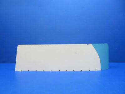Beech Bonanza P35 LH Wing Tip Assy P/N 35-170004-1 Aluminum (0324-153)
