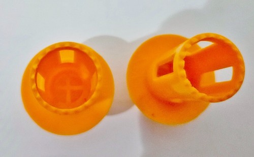 Lot of 2 World's Smallest Juice Extractor - Lemon, Orange, Lime ~ New - Picture 2 of 5