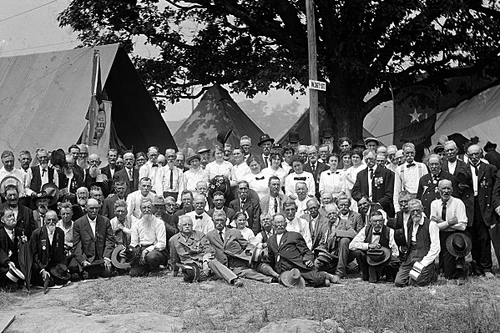 New 5x7 Civil War Photo: Confederate Veterans in Camp at Gettysburg Reunion