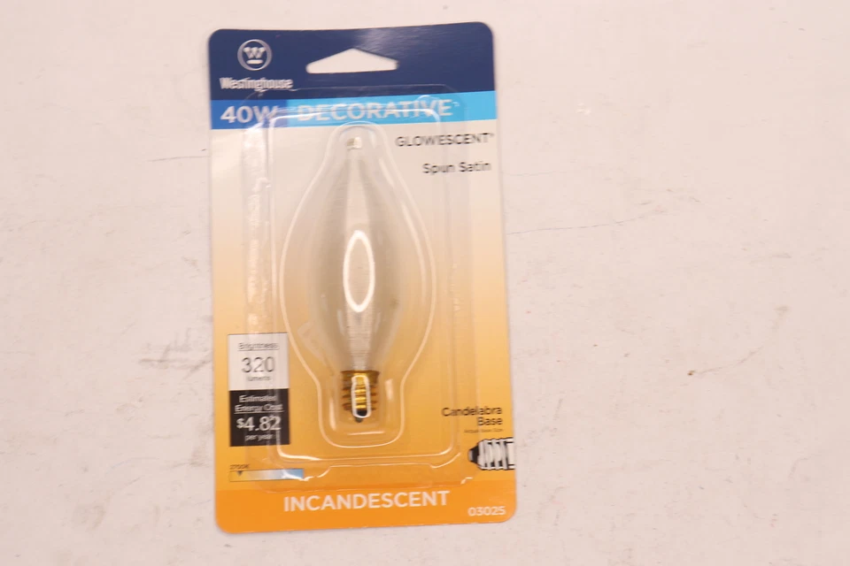 Westinghouse Glowescent C11 Bulb 320 lumens Decorative 40w 03025 - Image 3 of 3
