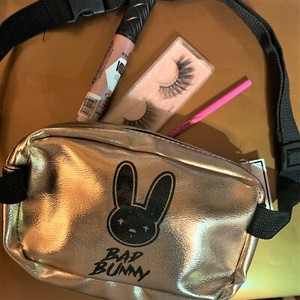 cosmetic bolsa for purse