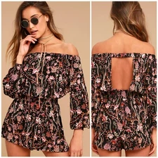FREE PEOPLE PRETTY AND FREE BLACK FLORAL PRINT OFF-SHOULDER ROMPER SIZE SMALL 