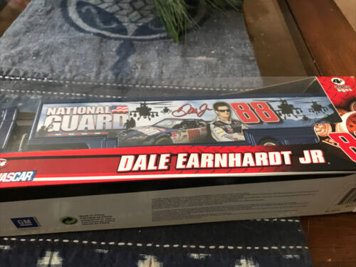 Dale Earnhardt jr. #88 Hauler 1:64 Diecast Winners Circle Nascar - Bild 7 von 8