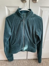 Lululemon Scuba Track Velvet Cord Size 8 Color Green