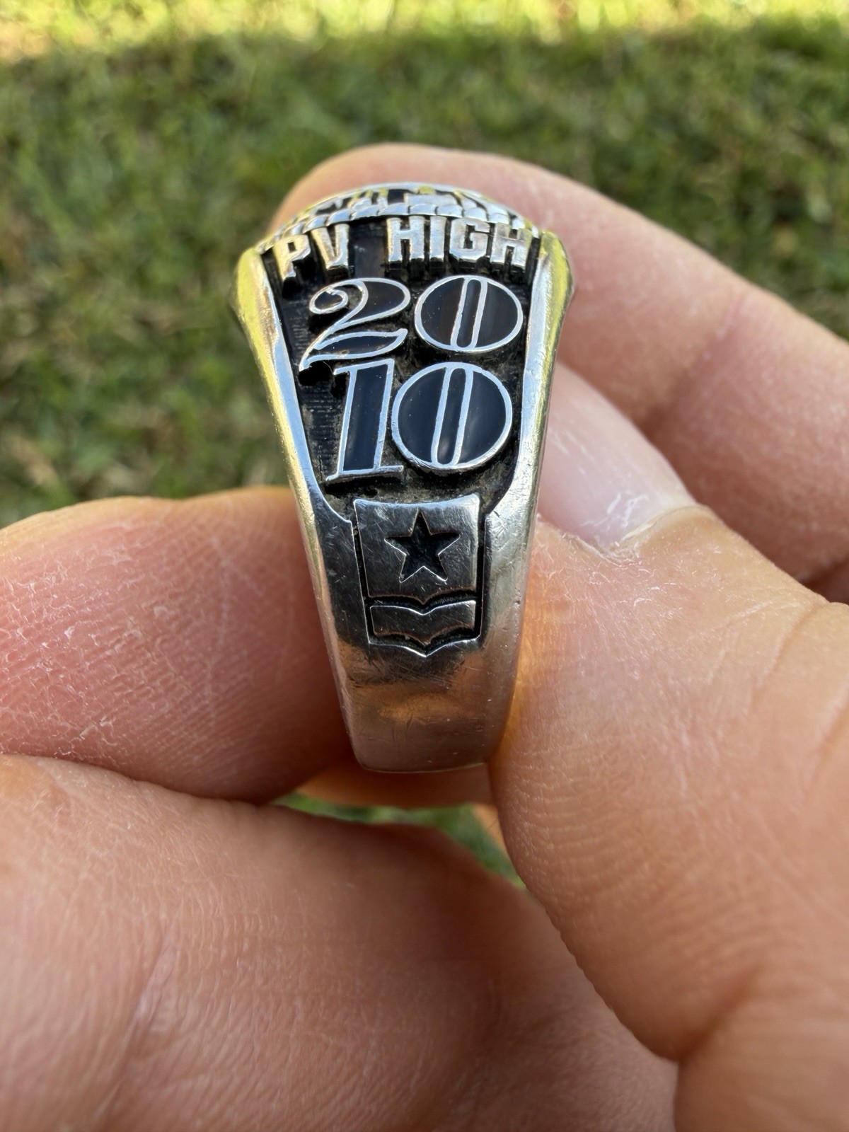 Pleasant Valley High School Class Ring - image 2