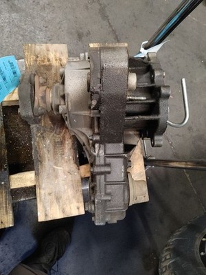 2000-2003 BMW E53 X5 Transfer Case Assy Transmission 4.4L NVG Part# 42924 OEM