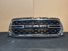 2019 2020 2021 2022 2023 Ram 1500 Front Grille Blacksilver Oem. 68366528ah 2019 2020 2021 2022 2023 Ram 1500 Front Grille Blacksilver Oem. 68366528ah