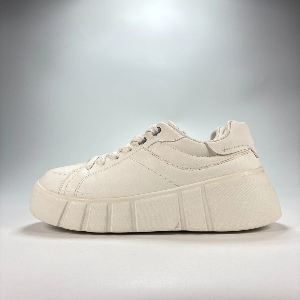 Zapatillas deportivas Zara blancas bajas con cordones gruesas de plataforma para mujer talla US 9,5 EU 40 Foto 4 de 4