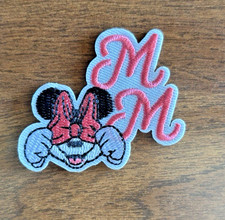 Disney Minnie Mouse Embroidered Iron-On/Sew-On Patch NEW