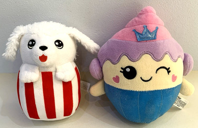 2 x Smiggle Party Mix Engel Kuchen & Zirkus Popcorn Welpe Hund Plüschtier sehr guter Zustand