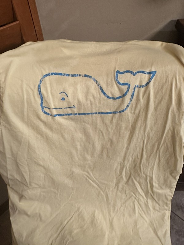 Men’s Vineyard Vines Long Sleeve T-Shirt Size XL yellow pocket tee