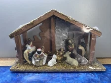 Vintage Christmas Nativity Set, Ceramic Figures Wooden Manger/Stable Moss