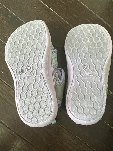 Sandalias Oshkosh para niñas talla 10 • púrpura y gris • - Imagen 7 de 14
