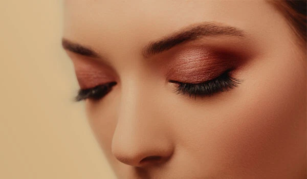 NEW Urban Retreat Eyeshadow Palette, 18 Shades - Browns & Neutral - image 2 of 4