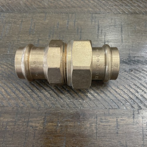 NIBCO 1โ Wrot Copper Pipe Union P x P, Press Fitting