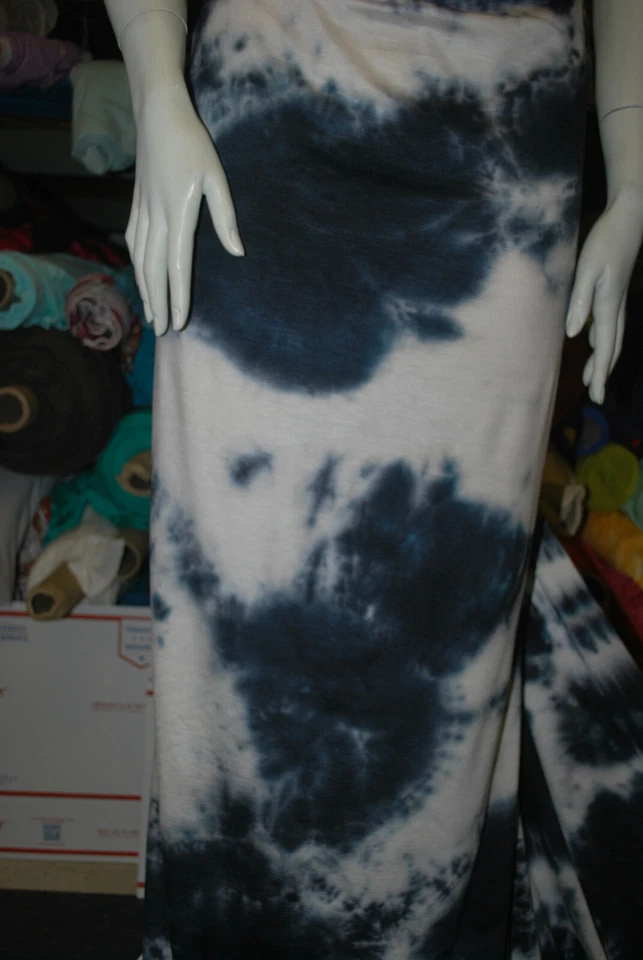 Hermosa tela tejida TieDye Rayón Strech azul marino oscuro combo por yarda Foto 3 de 4
