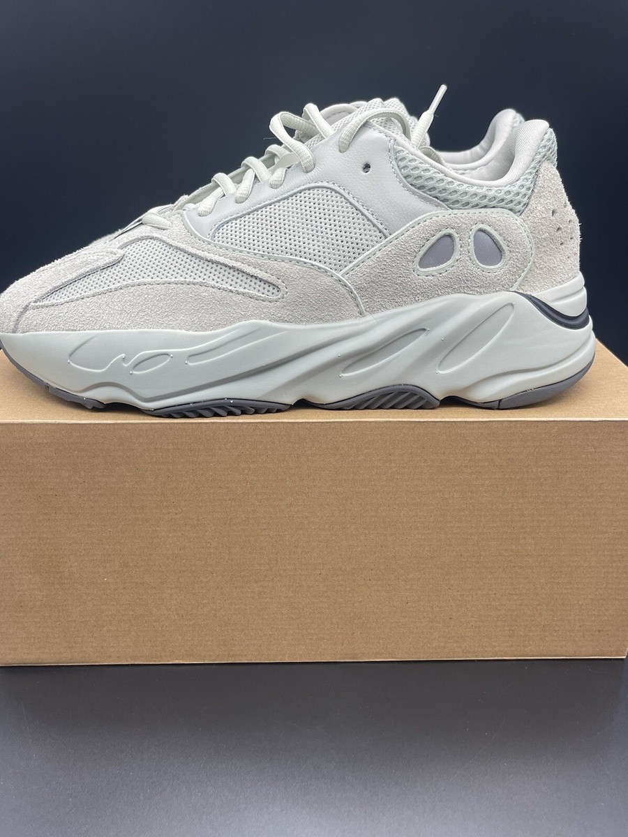 Adidas Yeezy 700 Boost Salt Size 8.5M EG7487 BRAND NEW FAST