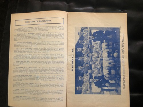 1956/57 League 1 August 22nd 1956 EVERTON V BLACKPOOL - Picture 3 of 5