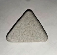 Royson Tumber Media, Angle Cut, Triangle 22 1-7/8" X 5/8" Quantity per 1 lb.