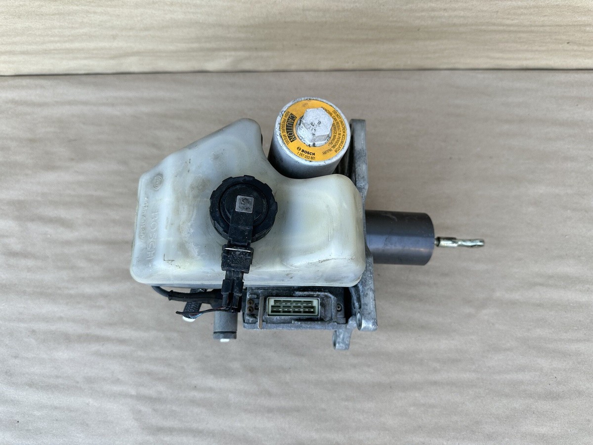 1989-1993 Cadillac Allante Brake Booster Master Cylinder ABS Unit