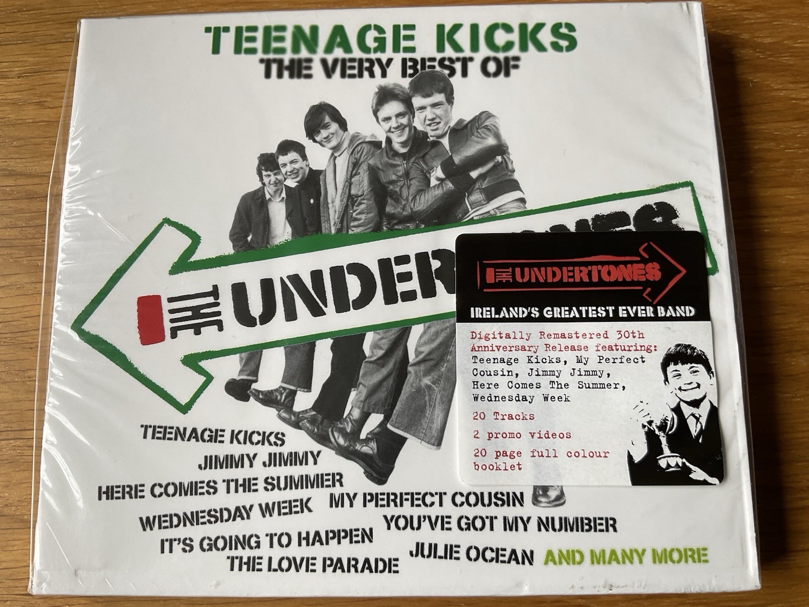 The Undertones CD Teenage Kicks the Best of  NEW & SEALED Enhanced SALVOCD045