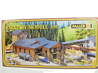 Kit Faller H0 365 Exclusiv modèle 1997 scierie avec accessoires dans sa boîte d'origine JL844