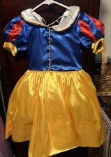 Little girls size 2 Costume dress Snow White
