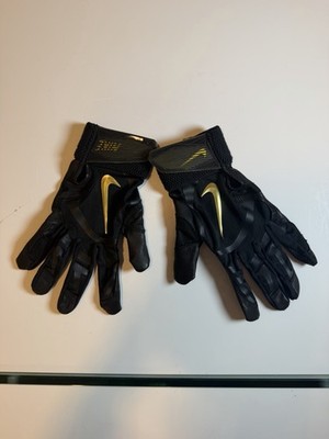 Nike Black Gold Full Finger Football Gloves Adjustable Wrist Strap