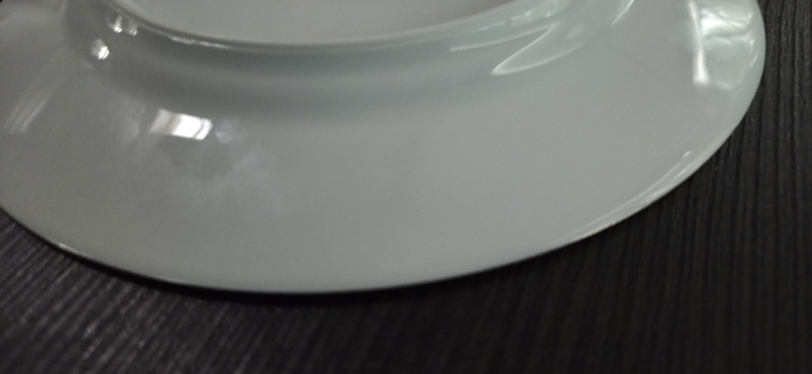  A Raynaud Ceralene Limoges Vieux Chine White  Plate - 7.50" Vintage 