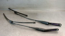 4M5117526AE WISCHARM SCHEIBENREINIGUNG VORN RECHTS / 1731536 / 5521189 FÜR FORD