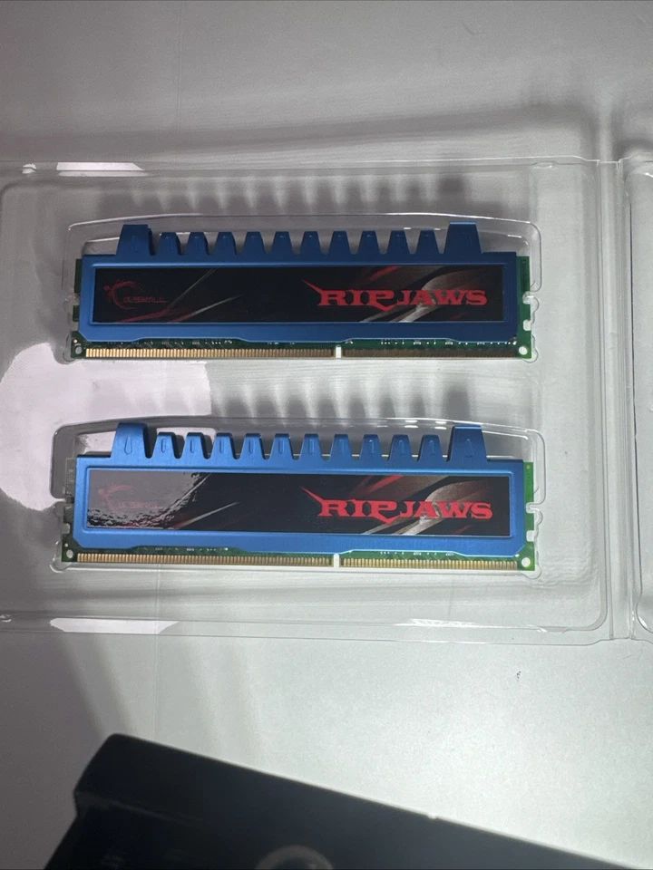 G. Skill Ripjaws 6GB (3 x 2GB) DDR3-1600 PC3-12800 Desktop RAM Memory - Image 4 of 4