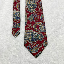 Wembley Maroon Paisley Men  s Necktie 4x57  100 Silk Made In USA