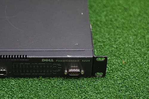 Dell PowerConnect 5224 24x Gibabit Ethernet L3 1U + 4 Combo SFP Switch - Picture 2 of 3