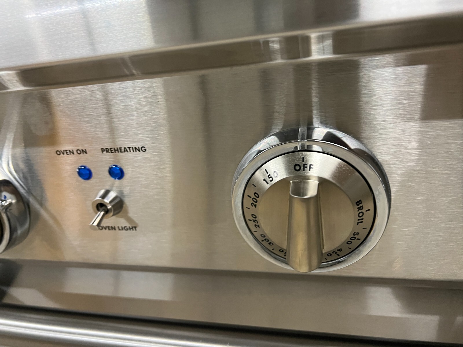 Thermador PRG304GH 30" Professional ProHarmony All Gas Range Oven 4