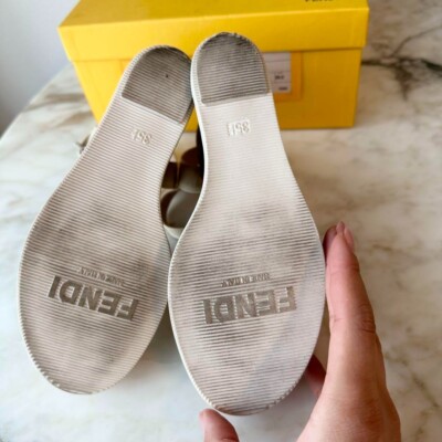 FENDIミュール35 1/2 0400021680868_WINE_A1?wid=830&