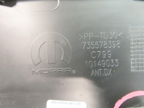 2016-2018 JEEP RENEGADE FRONT RIGHT EXTERIOR DOOR LOWER MOLDING OEM 735578398 - Picture 10 of 11