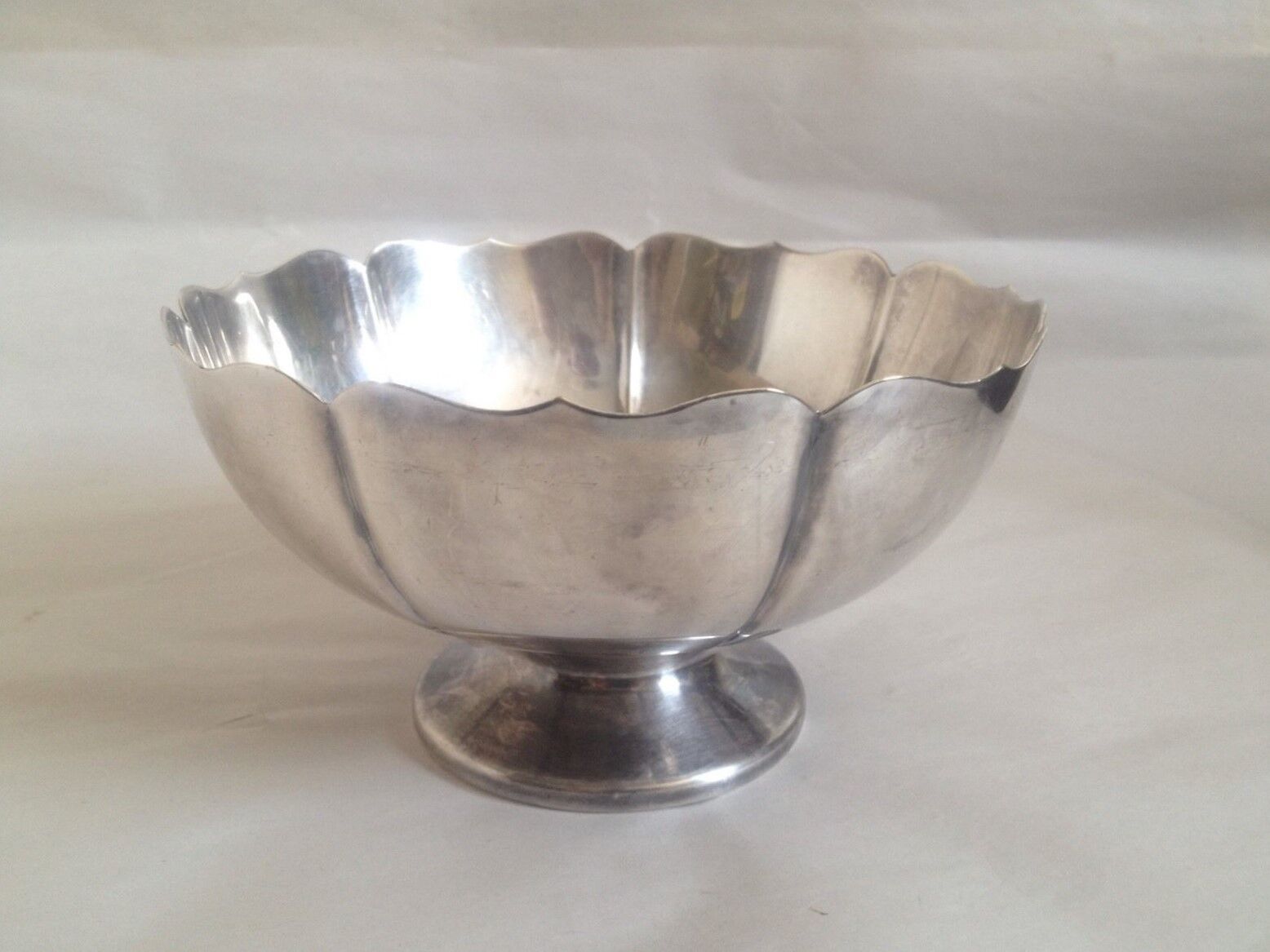 Spasm price Fisher Silver-plated Bowl Dublin K46 Popular brand in the world Scalloped 4